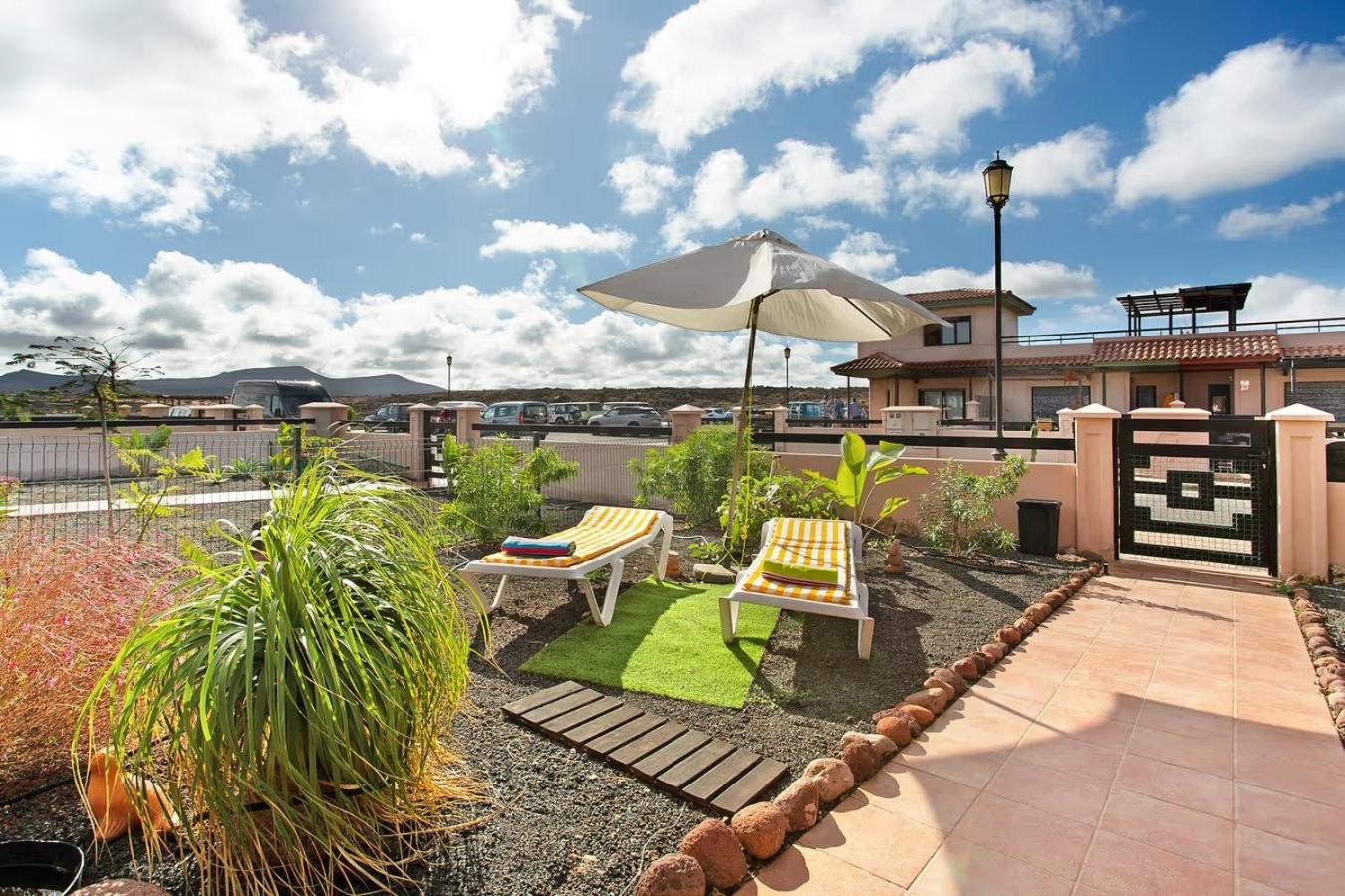 Amadeus Villa La Oliva Eksteriør billede