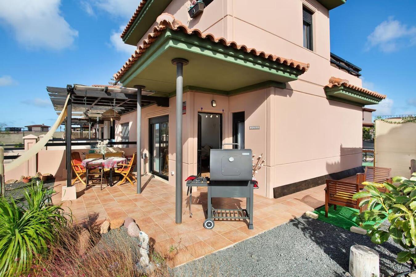 Amadeus Villa La Oliva Eksteriør billede