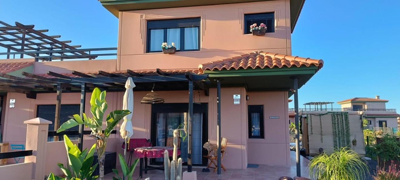 Amadeus Villa La Oliva Eksteriør billede